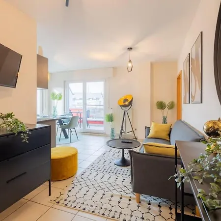 Apartament Cozy 1br In *